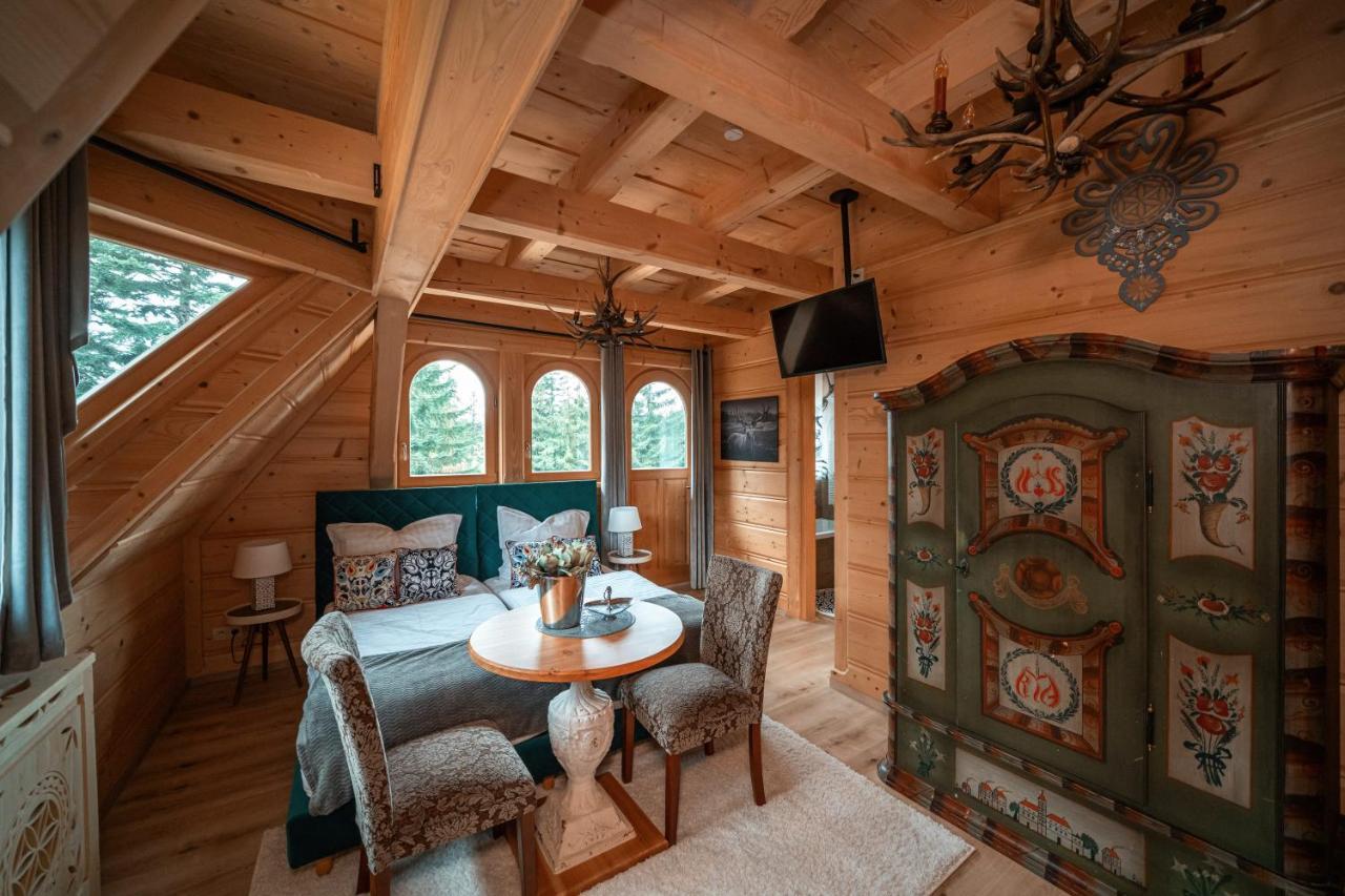 Rich Witch Villa&Spa Kościelisko Exteriör bild