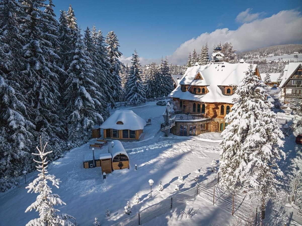 Rich Witch Villa&Spa Kościelisko Exteriör bild